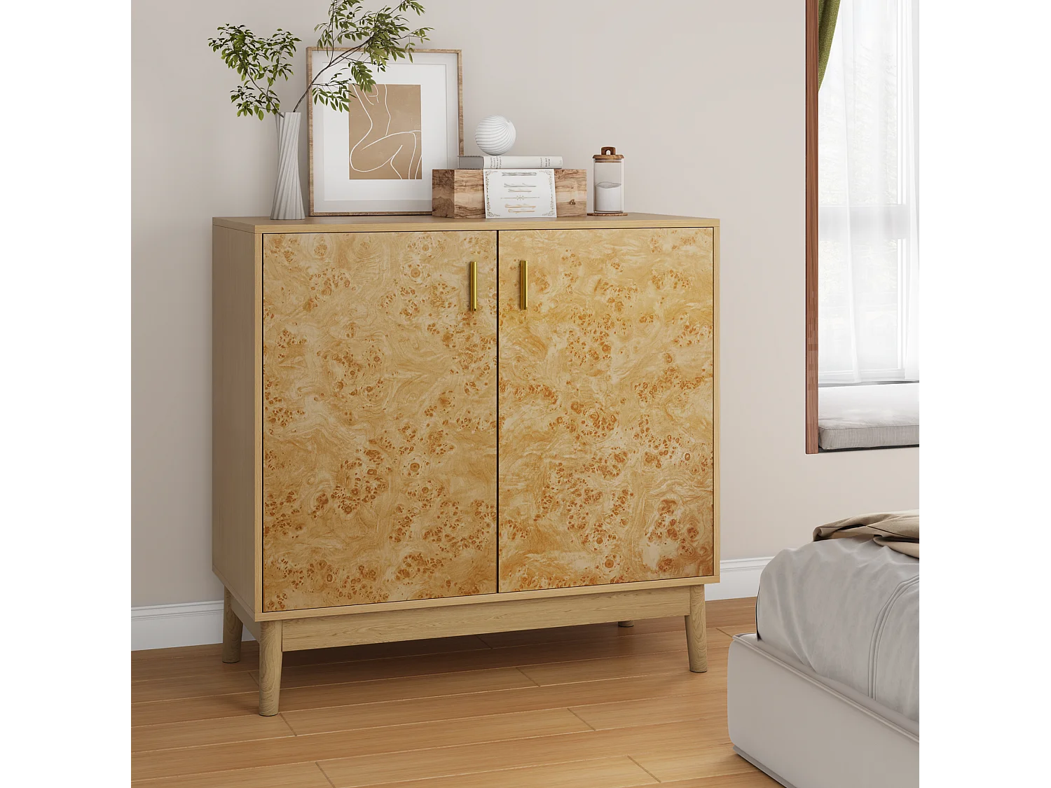 Buffetkast met massief houten poten, verstelbare planken, MDF, geel (80x38x77,5 cm)