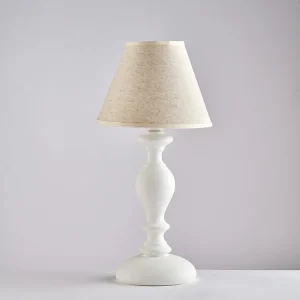 Cascina Lampe de table Shabby en bois blanc 1 lumière avec abat-jour dm.20 H.40 d.20 BL265-LT-BCO Cascina Lampe de table Shabby en bois blanc 1 lumière avec abat-jour dm.20 H.40 d.20 BL265-LT-BCO