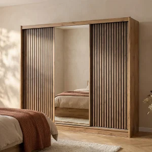 Kast met 3 schuifdeuren met spiegel L250 cm, naturel en zwart – CALOWI Kast met 3 schuifdeuren met spiegel L250 cm, naturel en zwart – CALOWI