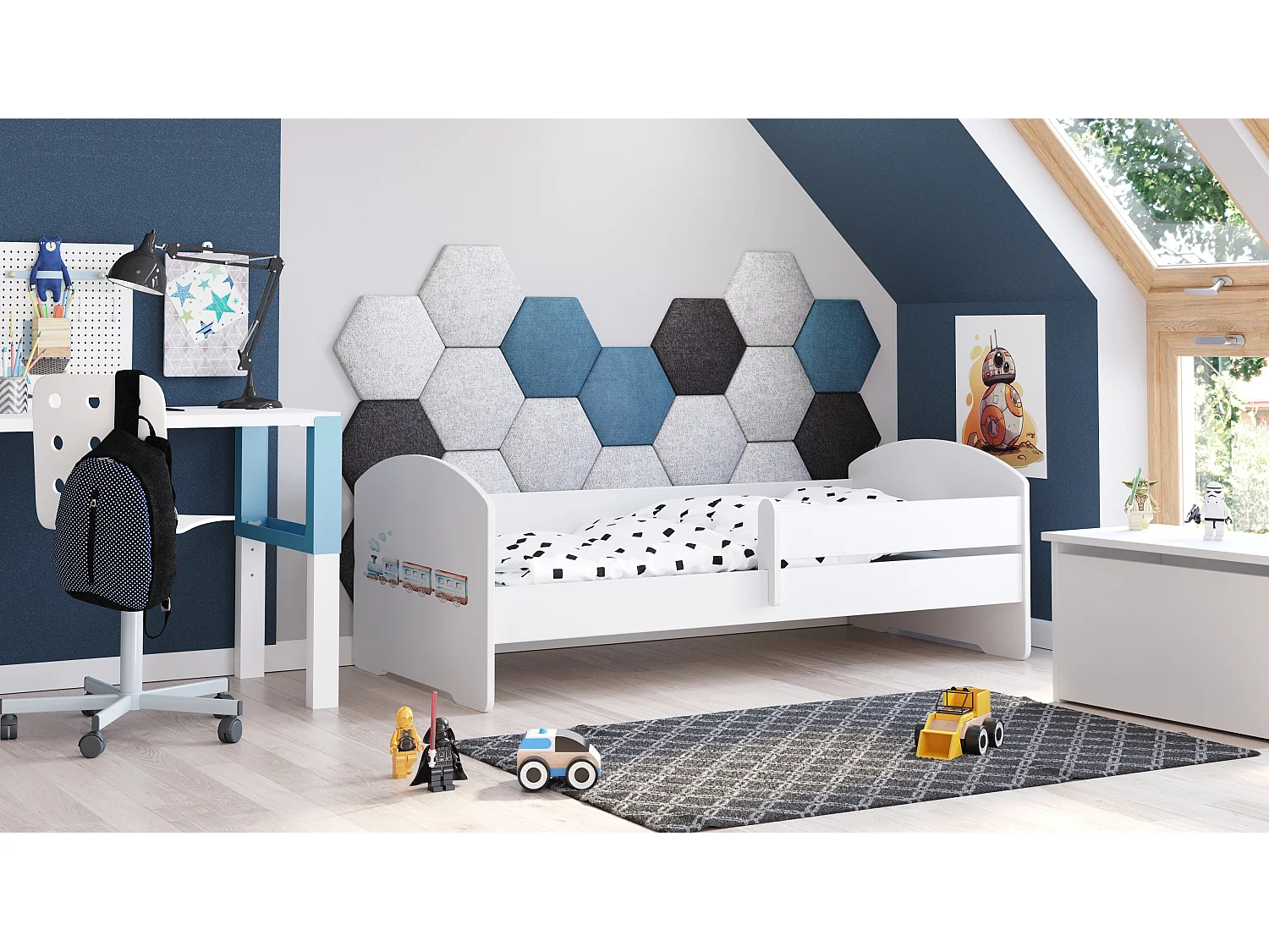 Cama de criança 140 x 70 colchão e estrado incluídos Kobi Luk Train